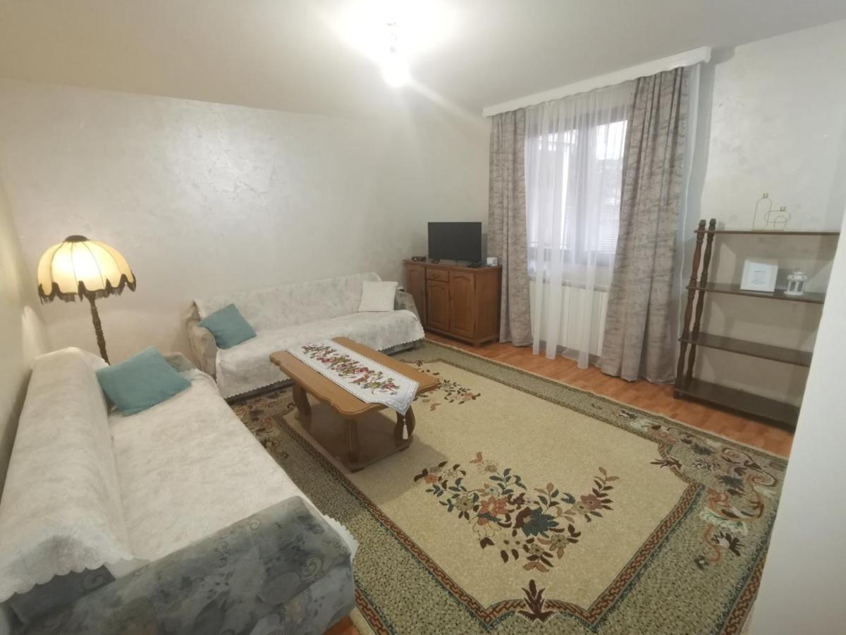 Apartman Lara 2 Apartment Foca Exterior photo